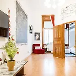 Apartament Secluded Spacious Oasis-best Location In Downtown Budapesta