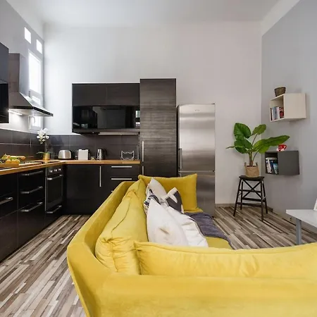 Apartmán Charm In Bustling 7th District *