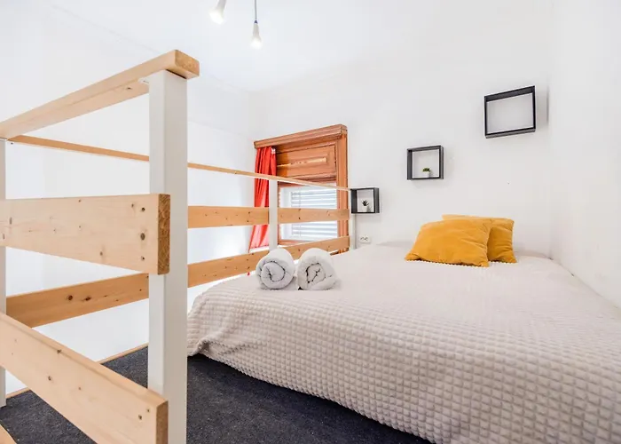 Secluded Spacious Oasis-best Location In Downtown Budapest
